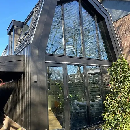 Lovely Private Near Amsterdam 3*